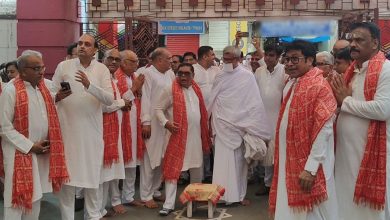 Photo of चातुर्मास के अवसर पर कोलकाता में पधारे जैन मुनि